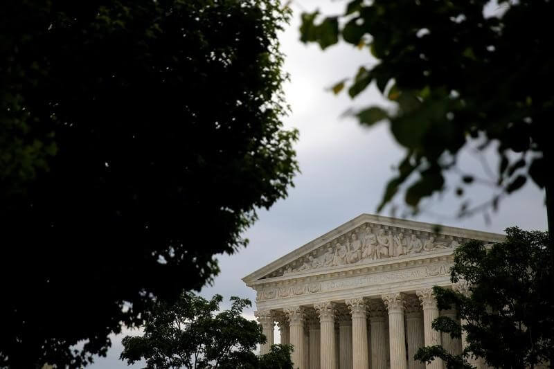 U.S. top court puts some limits on contractor fraud lawsuits