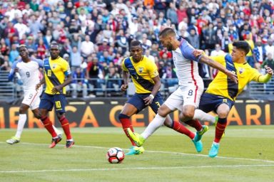 U.S. reach Copa America semis with 2-1 win over Ecuador