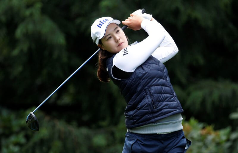 Korean Chun, defending champion Thompson tied for LPGA lead