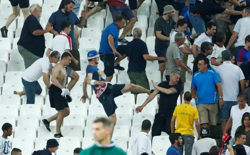 Kremlin: UK assertion we sanctioned Euro 2016 fan violence is hysteria – Ifax