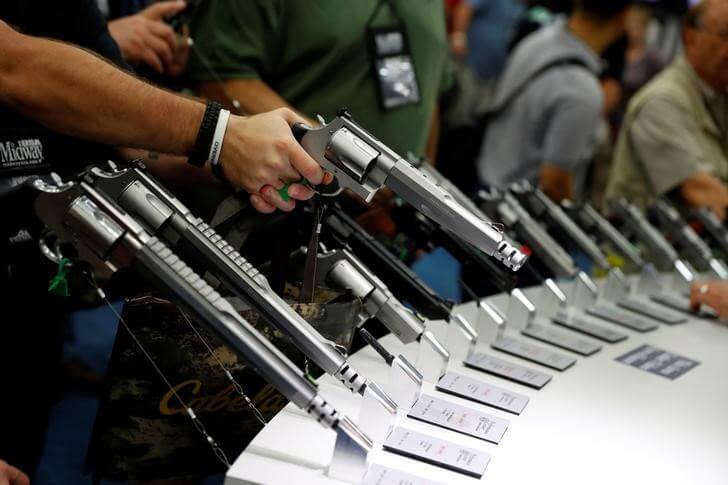 Hawaii becomes first U.S. state to place gun owners on FBI database