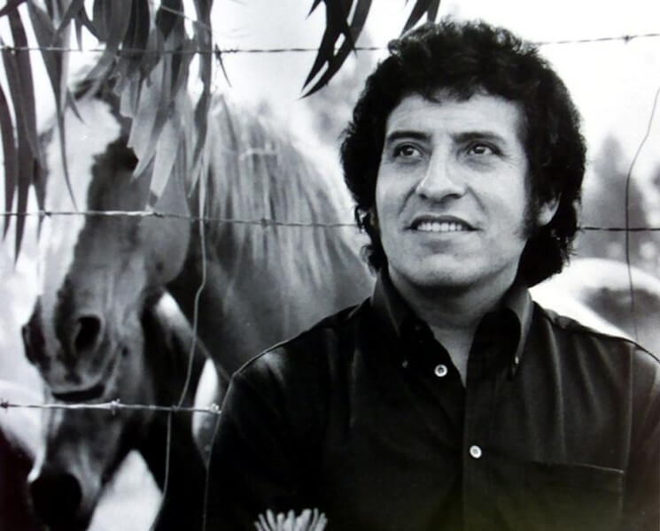 Chile ex-Army officer found liable in 1973 death of singer Victor Jara