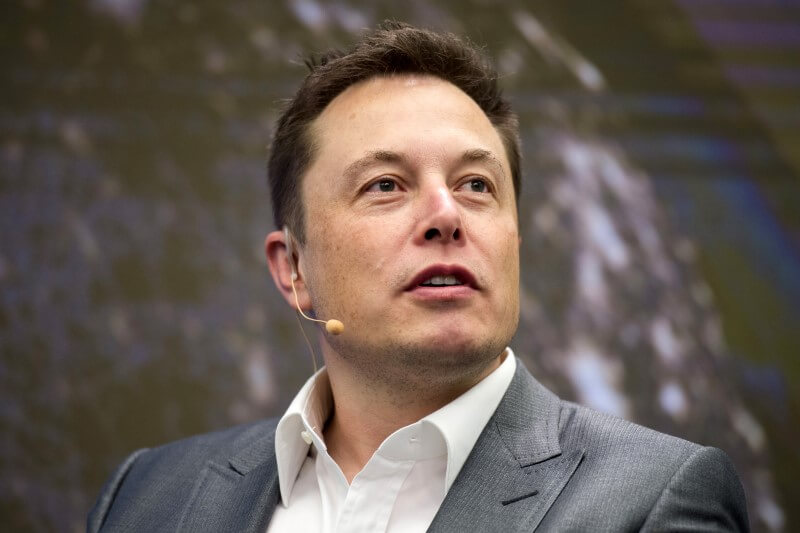 Tesla investor group wants more independent board, cites Musk ties