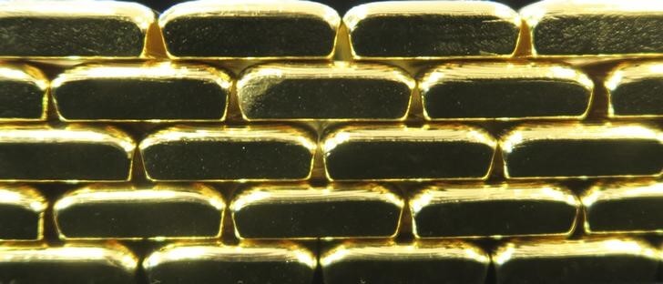 Gold bulls buoyed by prospect of Brexit swaying Fed