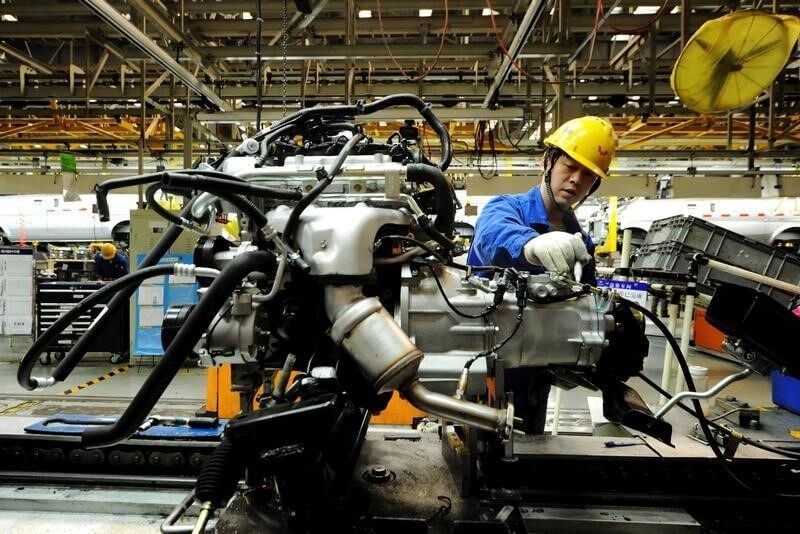 China factory activity stalls in June, more stimulus expected