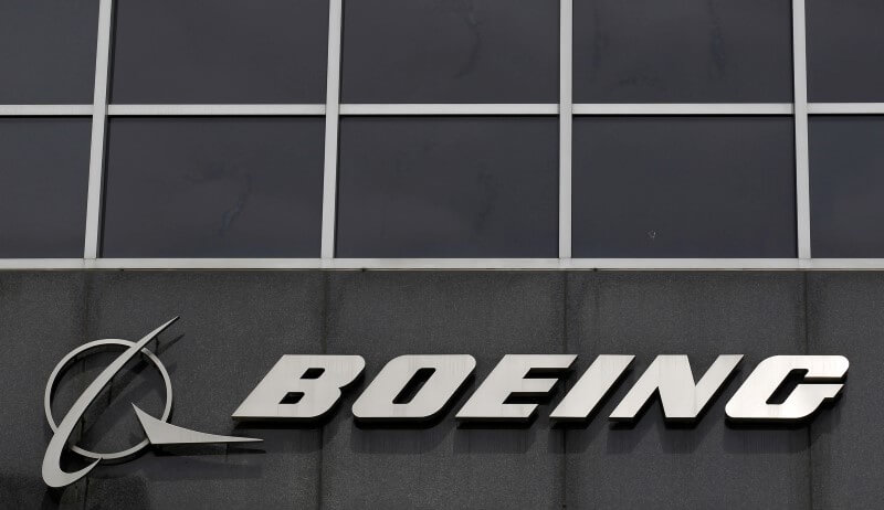 Boeing slows payments to suppliers as it accelerates cost cutting