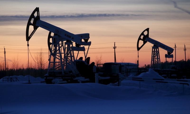 Oil hits two-month low on glut fears, technical selling