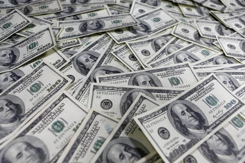 U.S. consumer agency seeks to overhaul debt collection industry