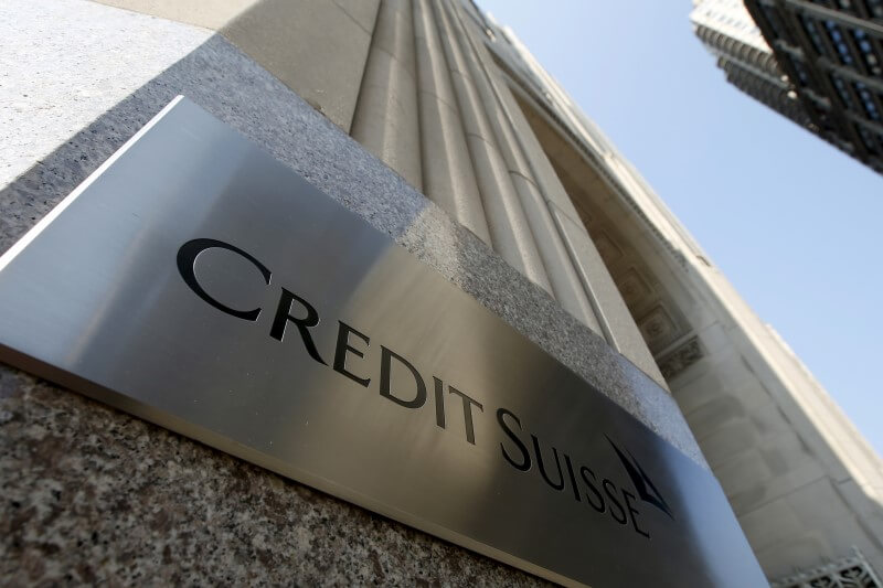 Credit Suisse to create U.S. banking business for billionaires