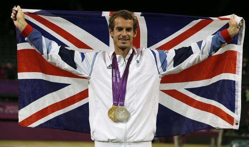 Tennis champion Murray to carry British flag