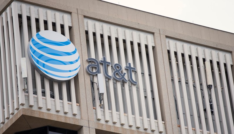 AT&T to pay $7.75 million for allowing sham directory-assistance calls
