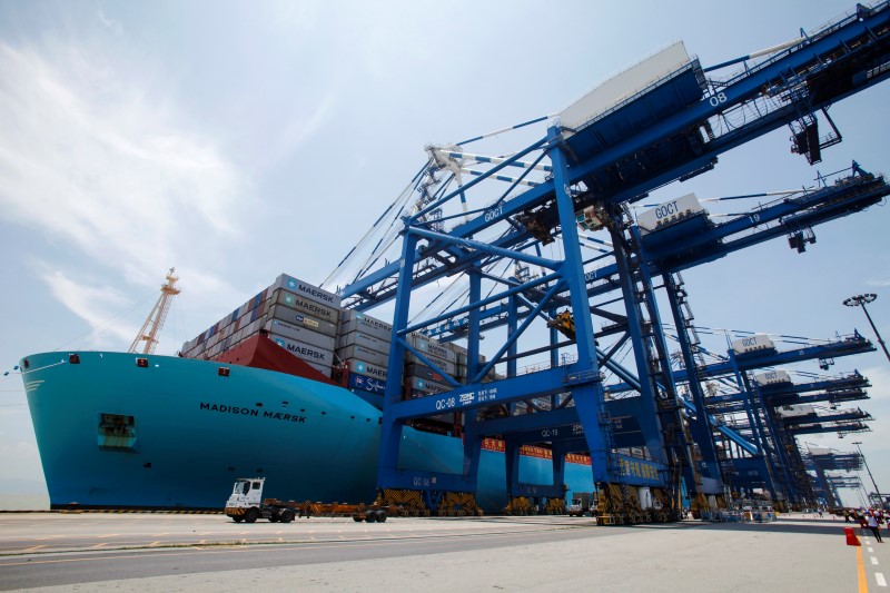 Maersk Line quits 10 Chinese ports, to focus on profitable ones