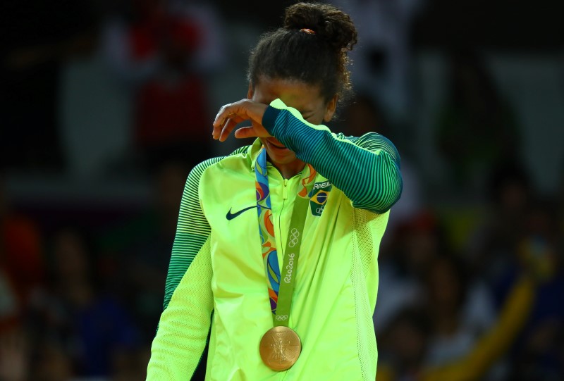 Nike’s stock falls behind rivals amid Rio Olympics