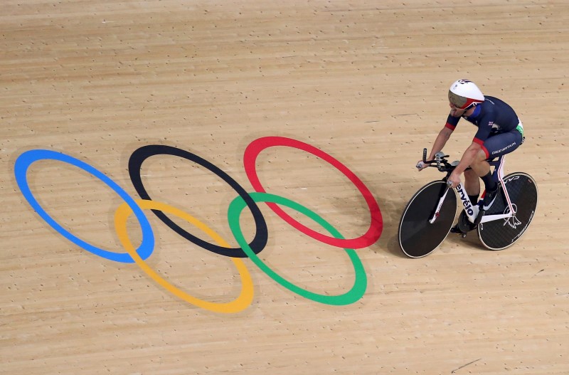 Cycling: Britain’s Cavendish in contention for omnium gold