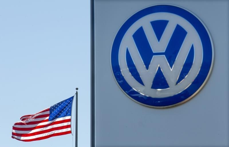 Volkswagen, U.S. Justice Dept discuss settling criminal probe: sources