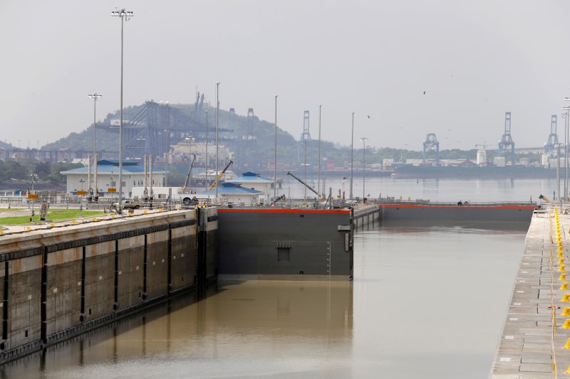 Big oil tankers’ need for retrofit delays use of new Panama Canal