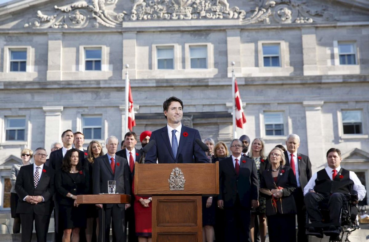 Cabinet missteps test Canadian PM Trudeau’s teflon image