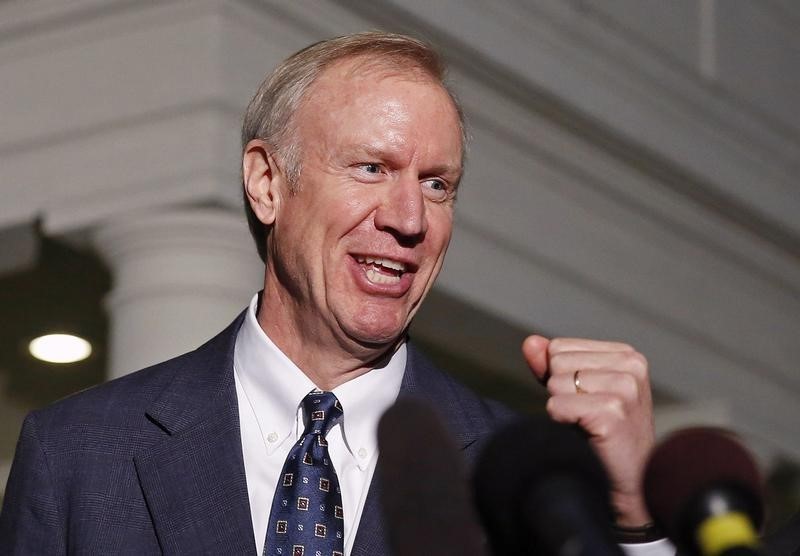 Illinois governor urges 2018 vote on ‘rigged’ political mapmaking