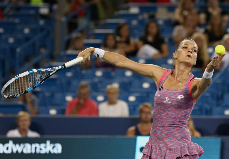 Radwanska crushes Kvitova to ease into Connecticut final