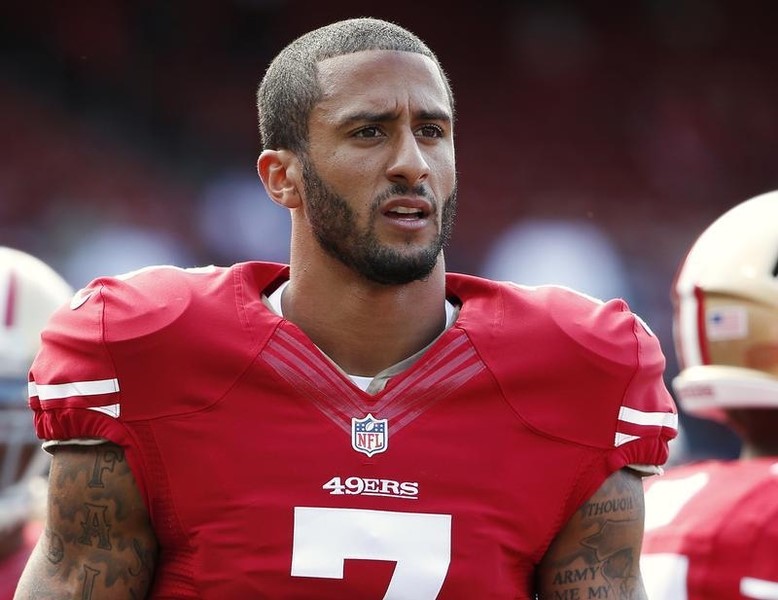 NFL’s 49ers support quarterback after he refused to stand for anthem