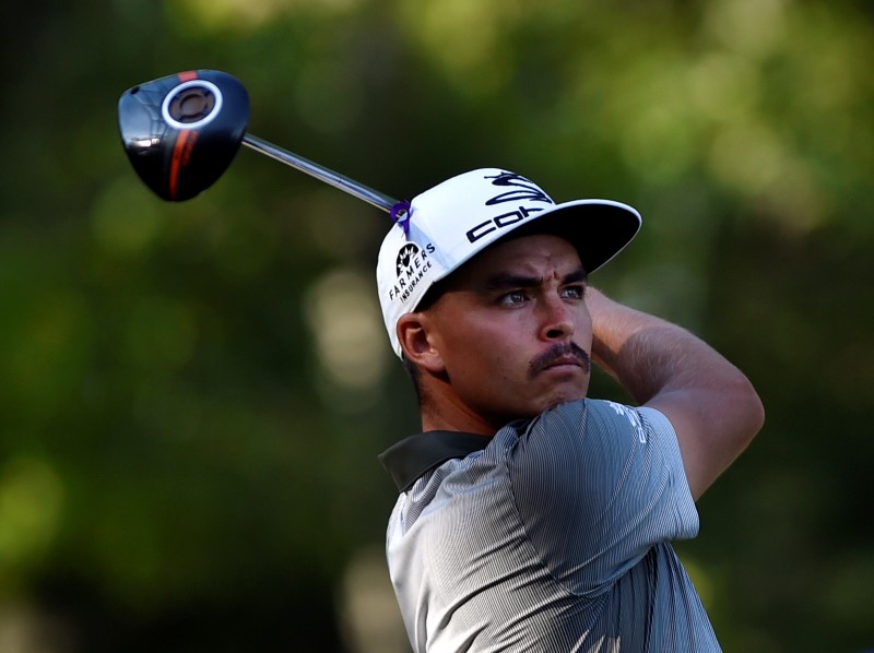 Fowler leads Barclays as Ryder Cup race intensifies