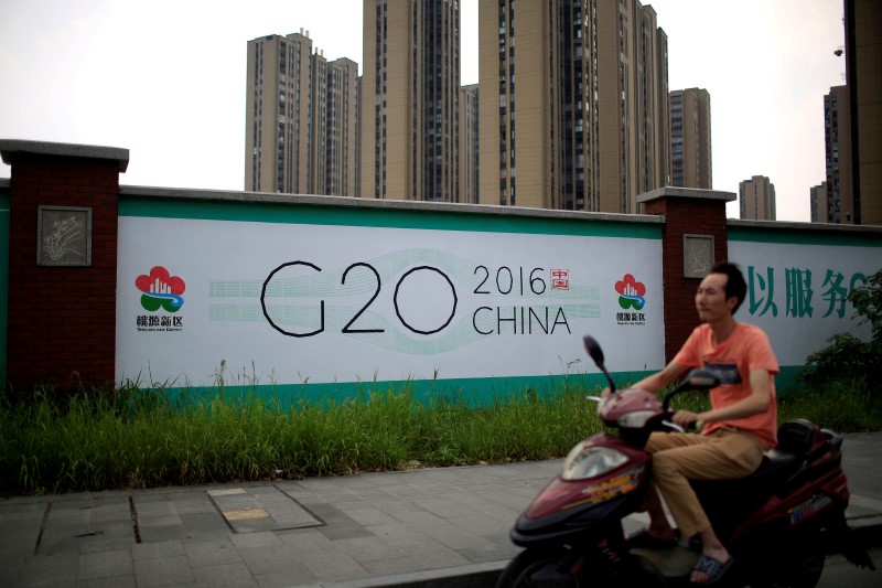Exclusive: Six U.S. senators urge Obama to prioritize cyber at G20 in China