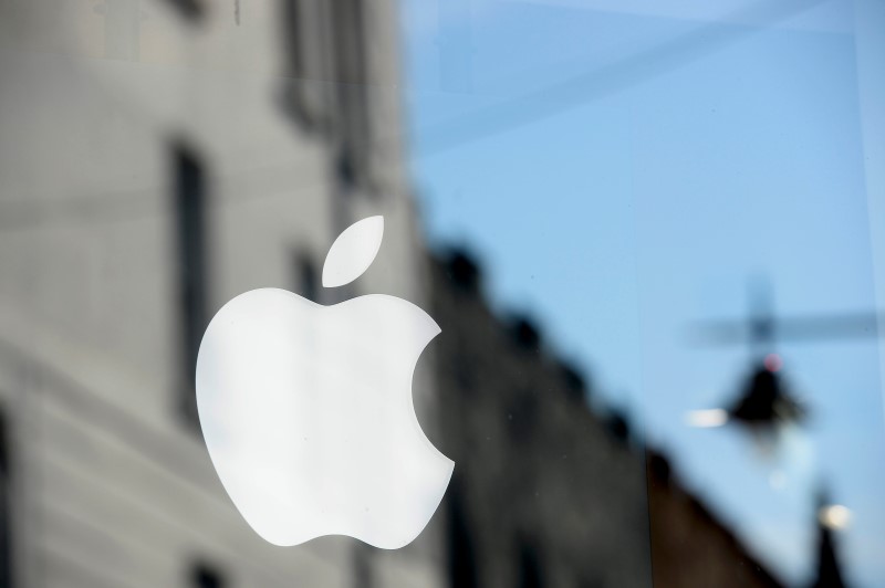 Dubliners divided over Apple windfall dilemma