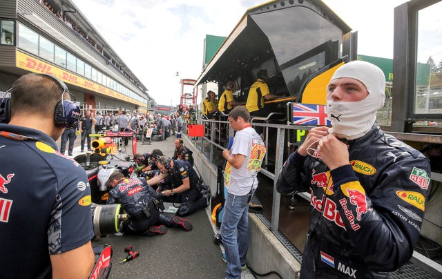 Verstappen takes the Ibrahimovic approach