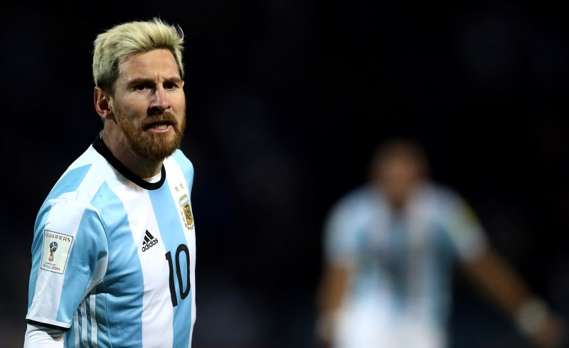 Messi battling groin injury, could miss Venezuela qualifier