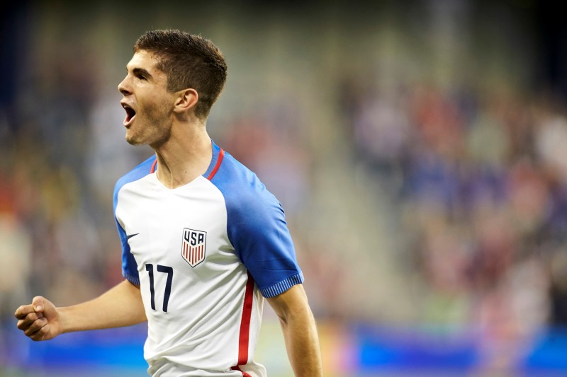 Pulisic scores twice in U.S. rout of St Vincent and the Grenadines