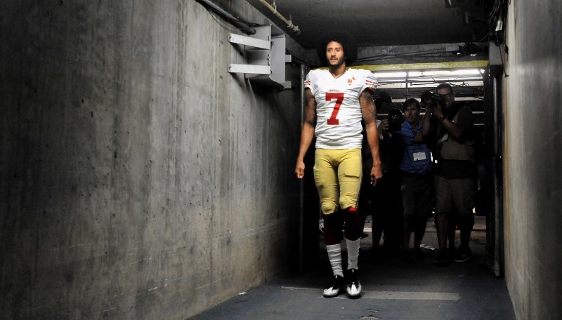 Kaepernick jersey becomes NFL best seller after anthem protest