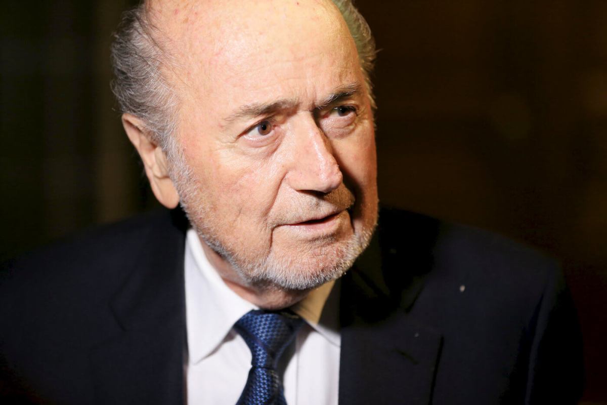 Blatter and two others facing FIFA investigation over salaries