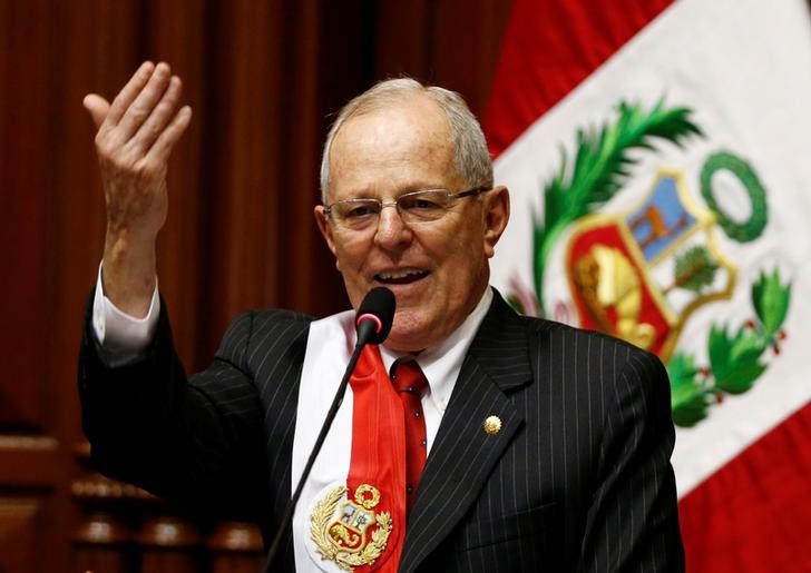 Approval of Peruvian President Kuczynski rises slightly in September
