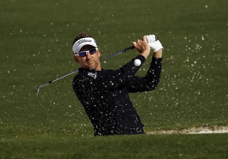 Poulter back with a bang as he shares Macau Open lead