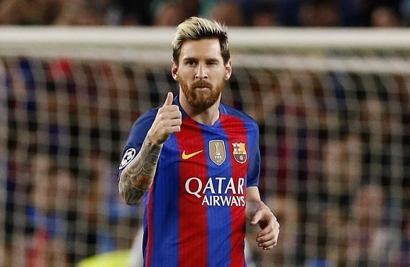 No formula to stop Messi, says Valencia’s Prandelli