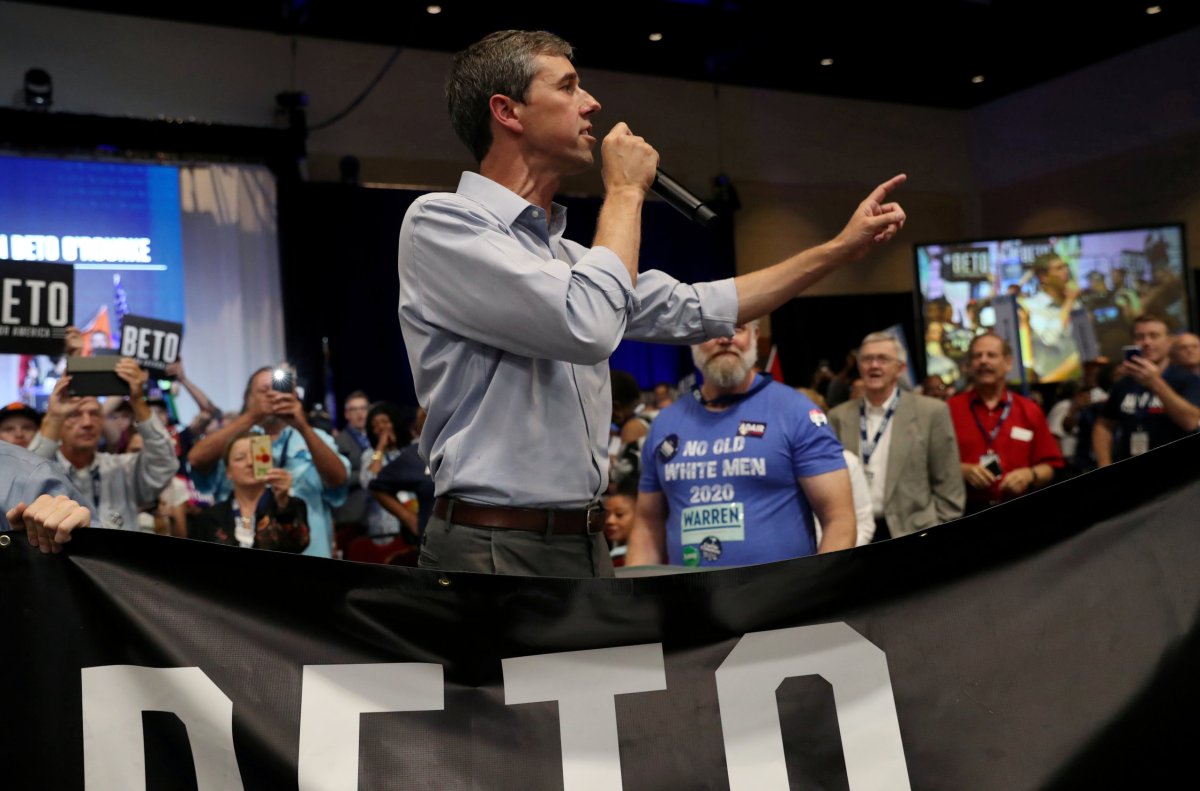 Democrat O’Rourke proposes ‘war tax’ on affluent U.S. families without military members