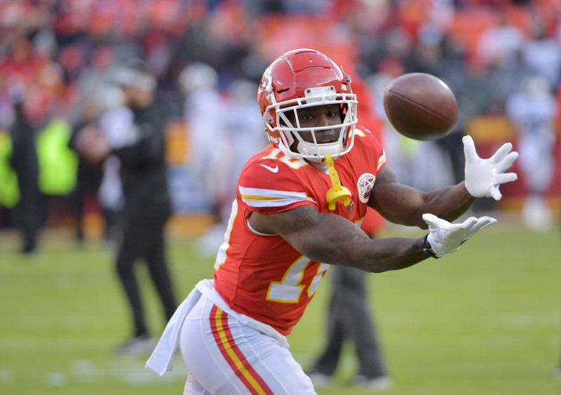 Reports: Chiefs WR Hill spends 8 hours with NFL investigators