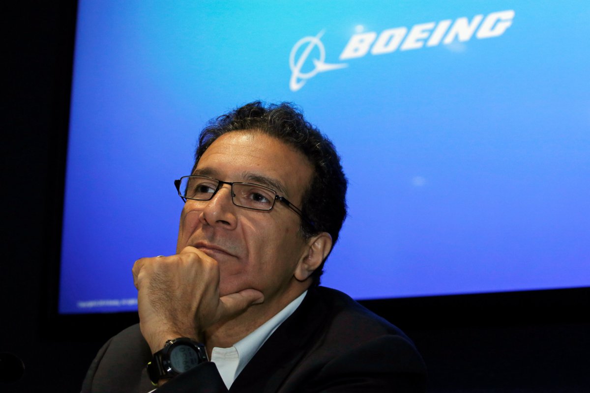 From wind tunnels to megadeals, the Boeing sales boss facing new MAX storm