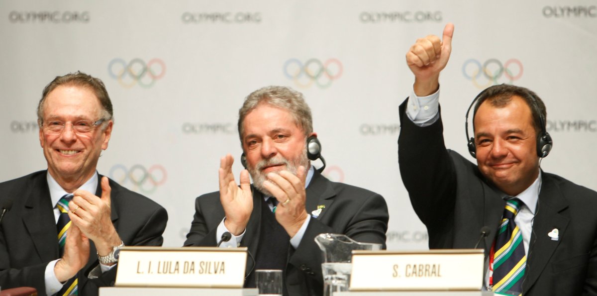 Former Rio de Janeiro governor tells judge he paid $2 million bribe to host 2016 Olympics