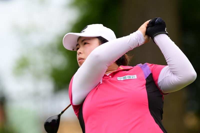 Feng wins Thornberry Creek Classic with late birdie surge