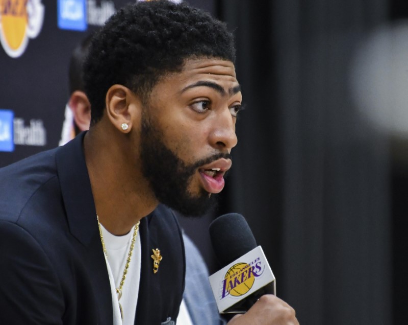 Reports: Lakers’ Davis pulls out of Basketball Cup