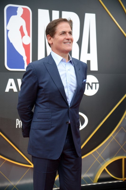 Report: Mavs owner Cuban fined for leaking info