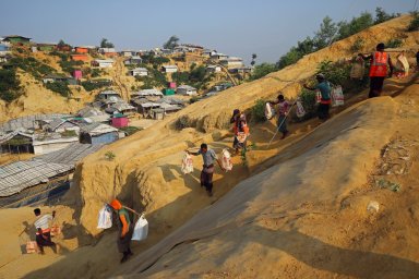 Rohingya tell Myanmar they refuse to return without recognition