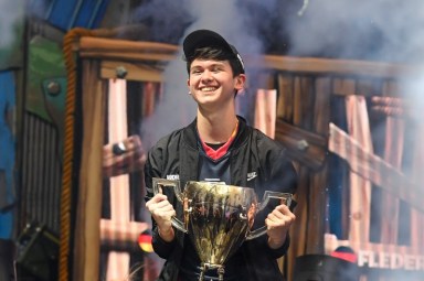 U.S. teen wins $3 million at video game tournament Fortnite World Cup