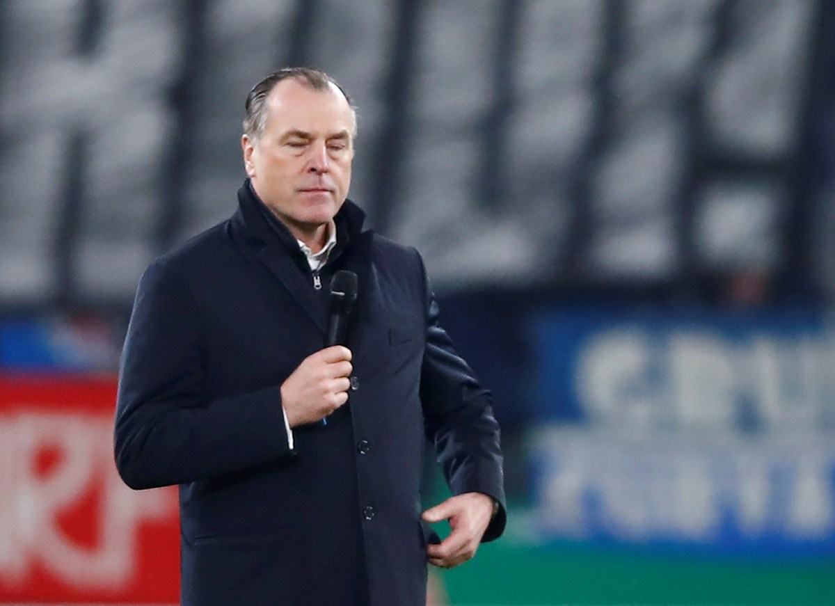 Schalke boss Toennies temporarily steps down over controversial comments