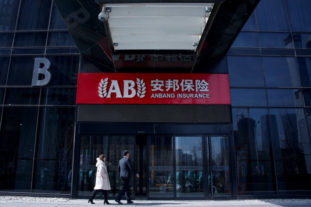 Anbang to sell entire $2.4 billion Japanese property portfolio, Blackstone seen bidding: sources