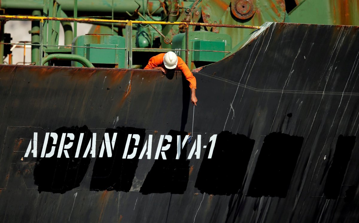 U.S. says Iranian oil tanker headed toward Syria