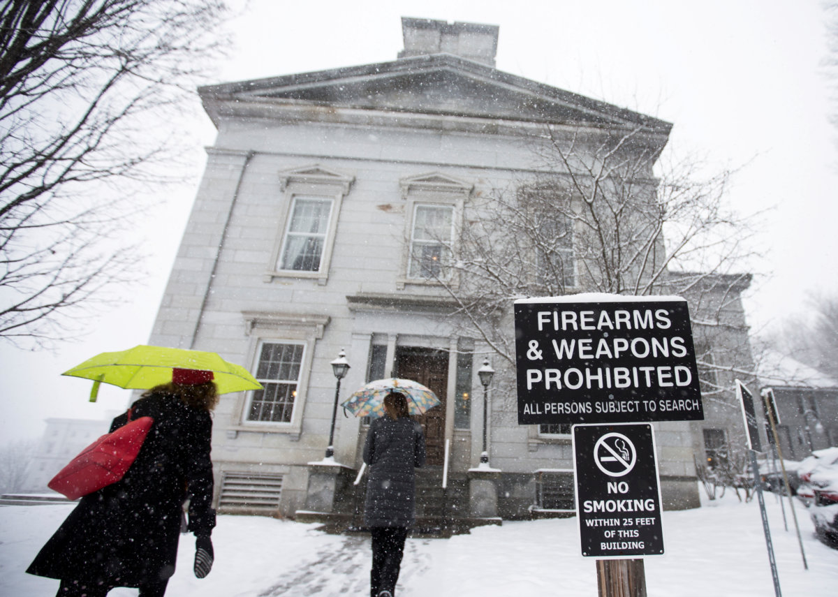 Lockdown lifted at Vermont capitol, no gunman found: official