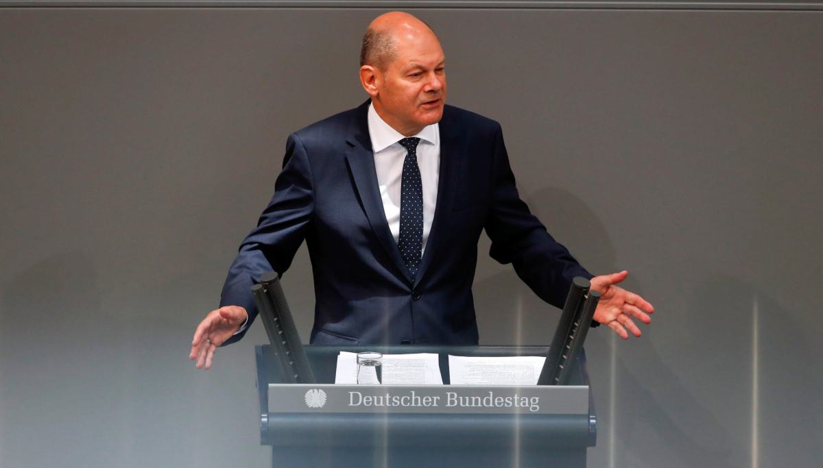 German savers need not reckon with negative interest rates: Scholz