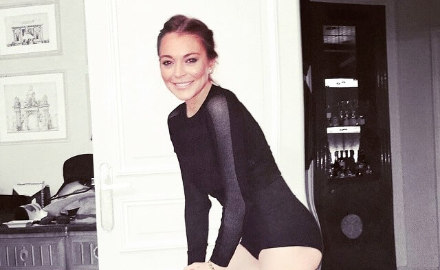Lindsay Lohan’s epic Photoshop fail